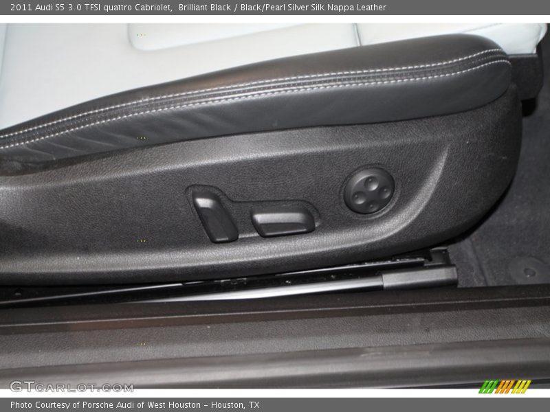 Brilliant Black / Black/Pearl Silver Silk Nappa Leather 2011 Audi S5 3.0 TFSI quattro Cabriolet