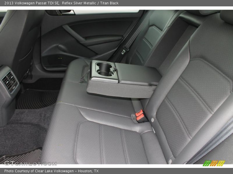 Reflex Silver Metallic / Titan Black 2013 Volkswagen Passat TDI SE