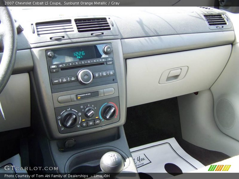 Sunburst Orange Metallic / Gray 2007 Chevrolet Cobalt LS Coupe