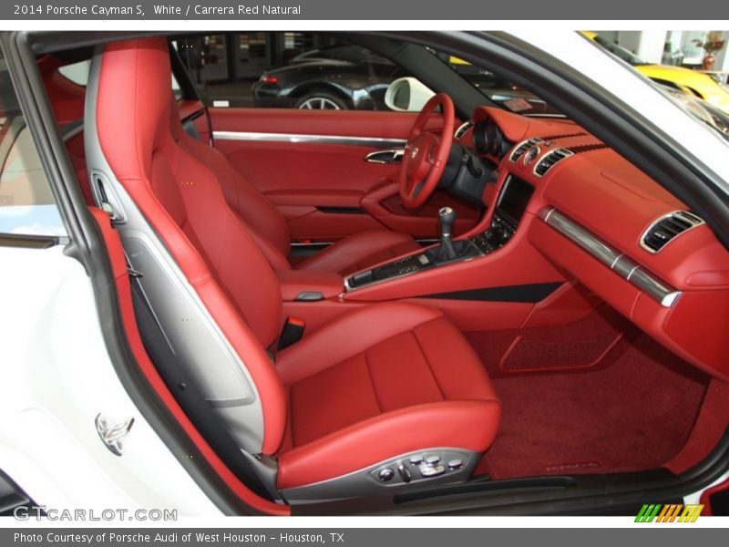 Front Seat of 2014 Cayman S