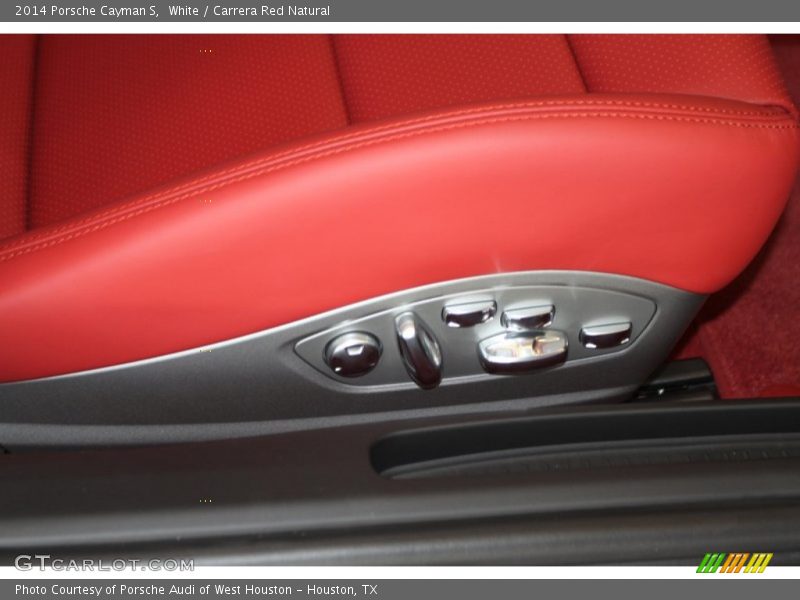 Front Seat of 2014 Cayman S