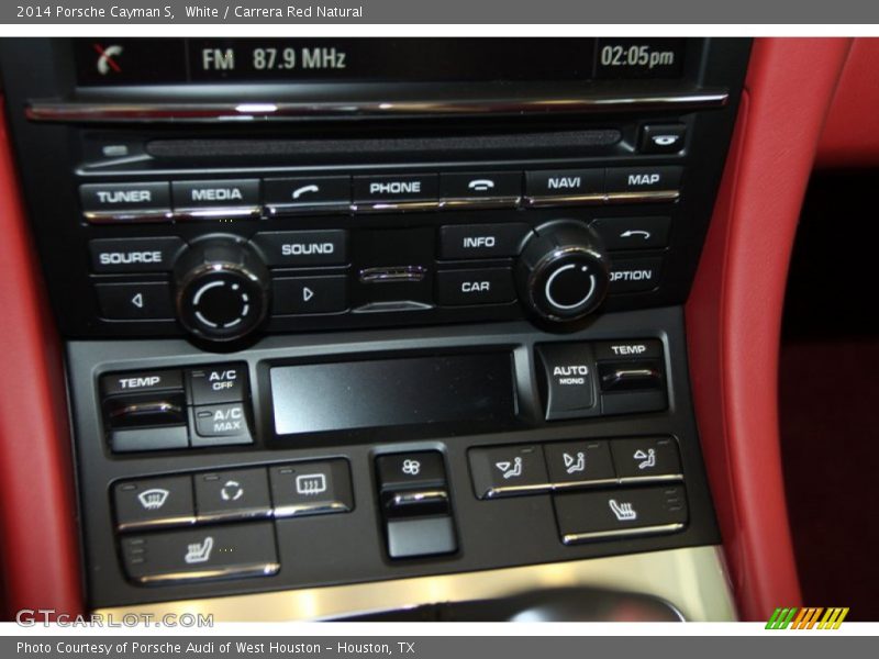 Controls of 2014 Cayman S