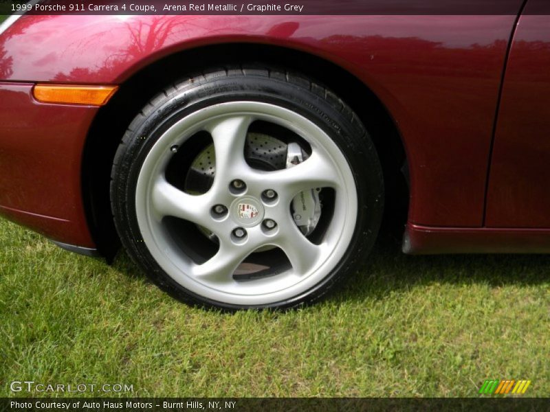  1999 911 Carrera 4 Coupe Wheel