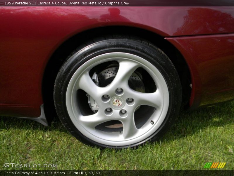  1999 911 Carrera 4 Coupe Wheel
