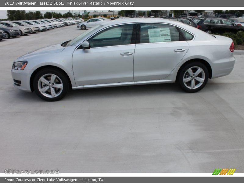 Reflex Silver Metallic / Moonrock Gray 2013 Volkswagen Passat 2.5L SE