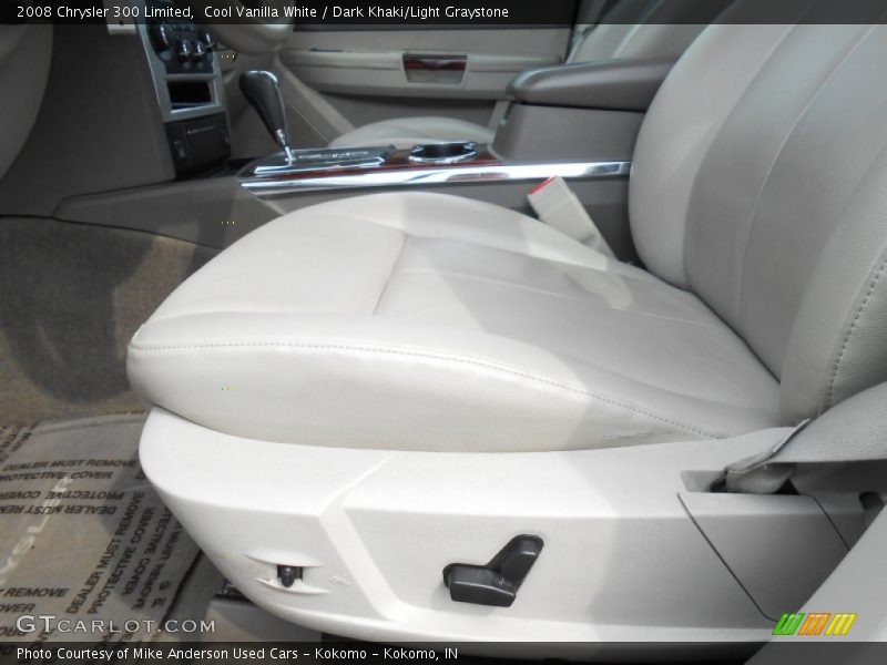 Cool Vanilla White / Dark Khaki/Light Graystone 2008 Chrysler 300 Limited