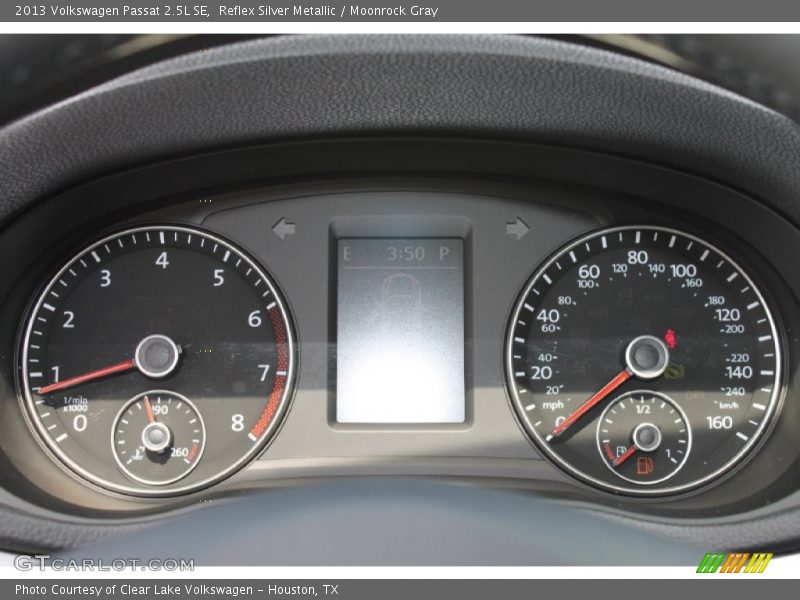 Reflex Silver Metallic / Moonrock Gray 2013 Volkswagen Passat 2.5L SE