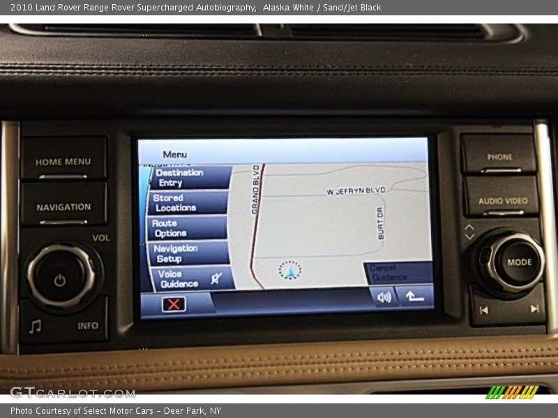 Alaska White / Sand/Jet Black 2010 Land Rover Range Rover Supercharged Autobiography