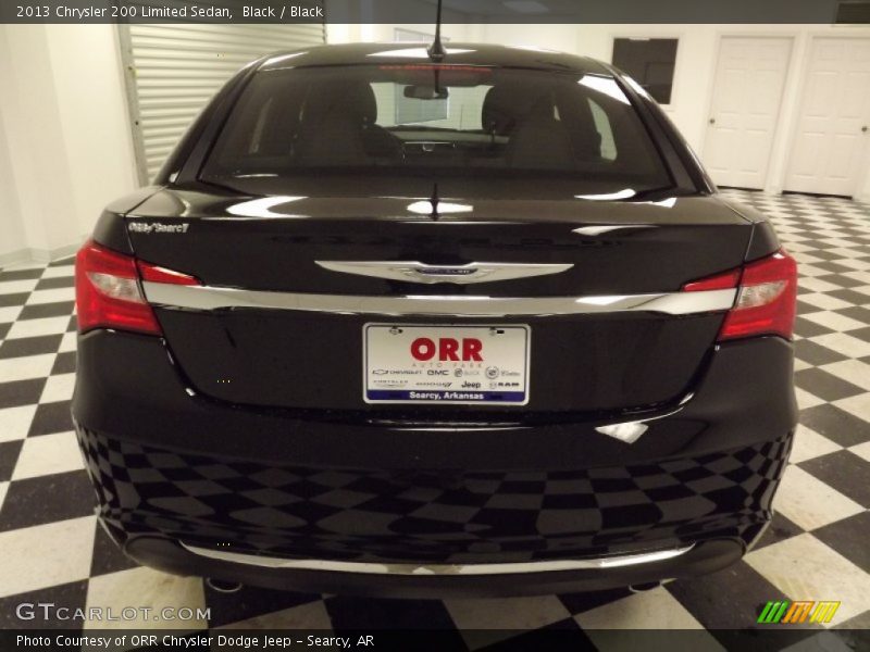 Black / Black 2013 Chrysler 200 Limited Sedan