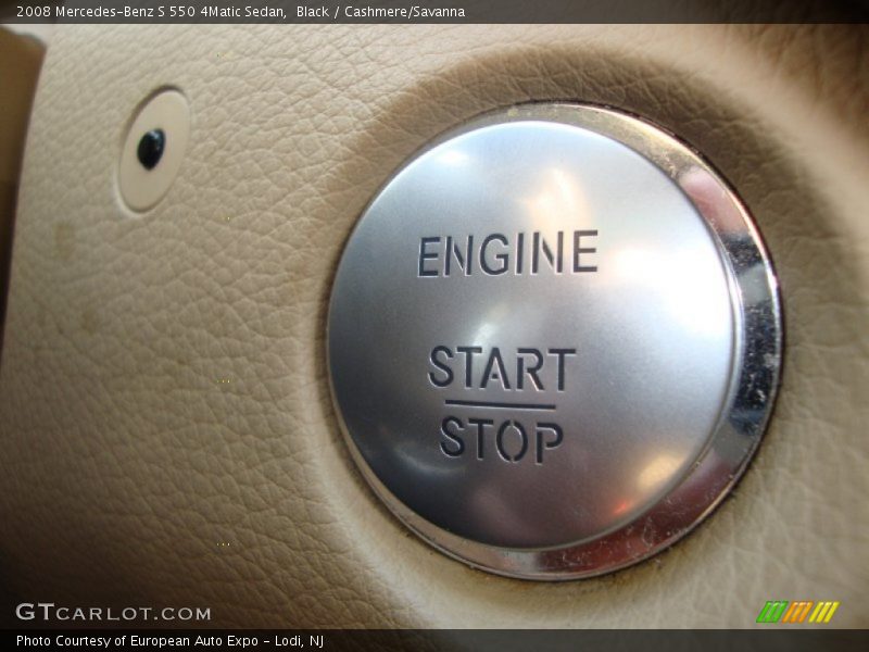 Controls of 2008 S 550 4Matic Sedan