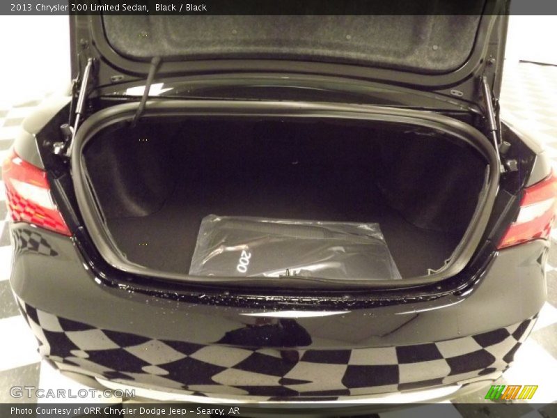 Black / Black 2013 Chrysler 200 Limited Sedan