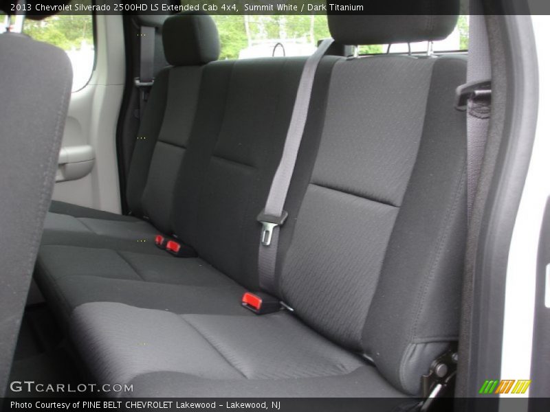 Summit White / Dark Titanium 2013 Chevrolet Silverado 2500HD LS Extended Cab 4x4
