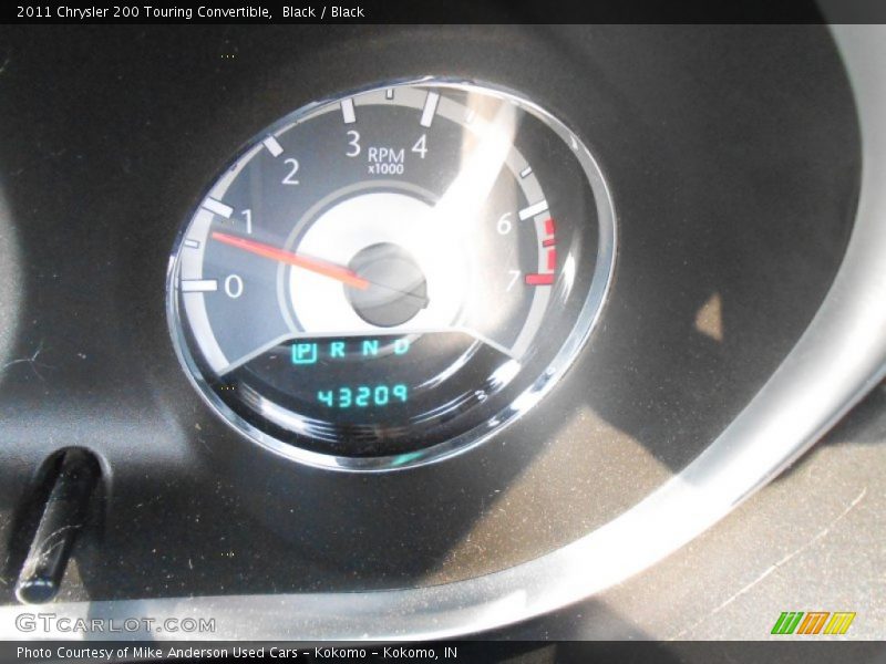 Black / Black 2011 Chrysler 200 Touring Convertible