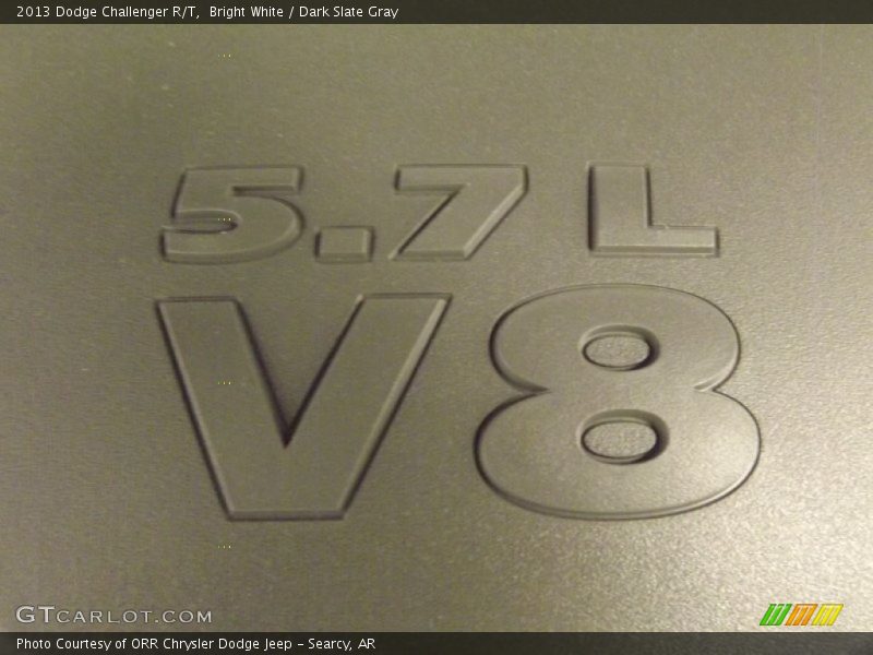 Bright White / Dark Slate Gray 2013 Dodge Challenger R/T
