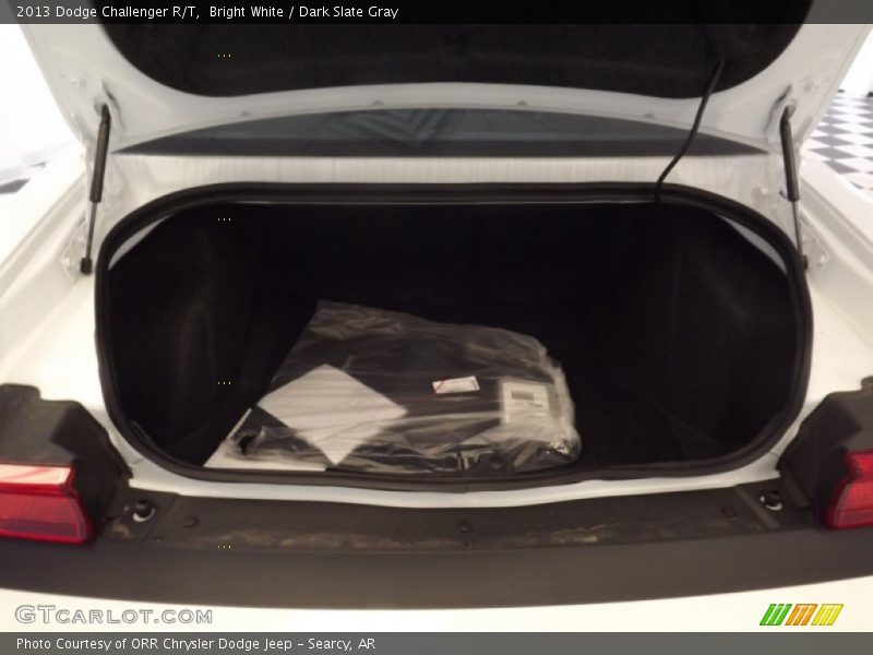 Bright White / Dark Slate Gray 2013 Dodge Challenger R/T