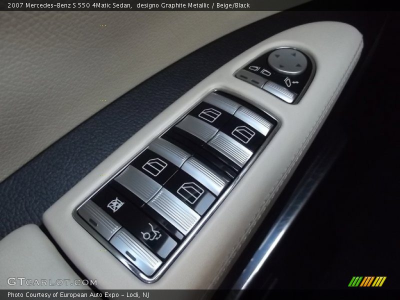 Controls of 2007 S 550 4Matic Sedan