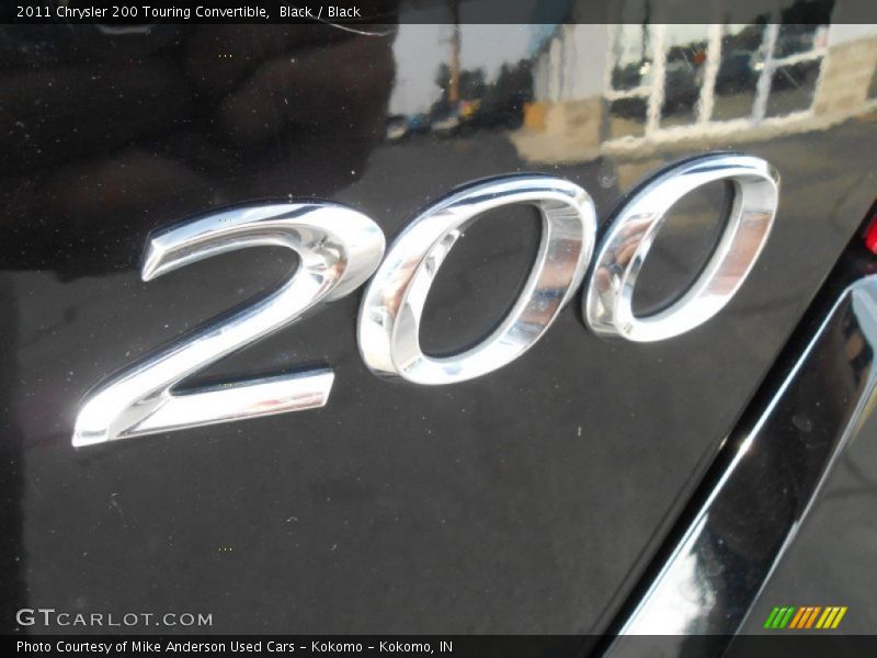 Black / Black 2011 Chrysler 200 Touring Convertible
