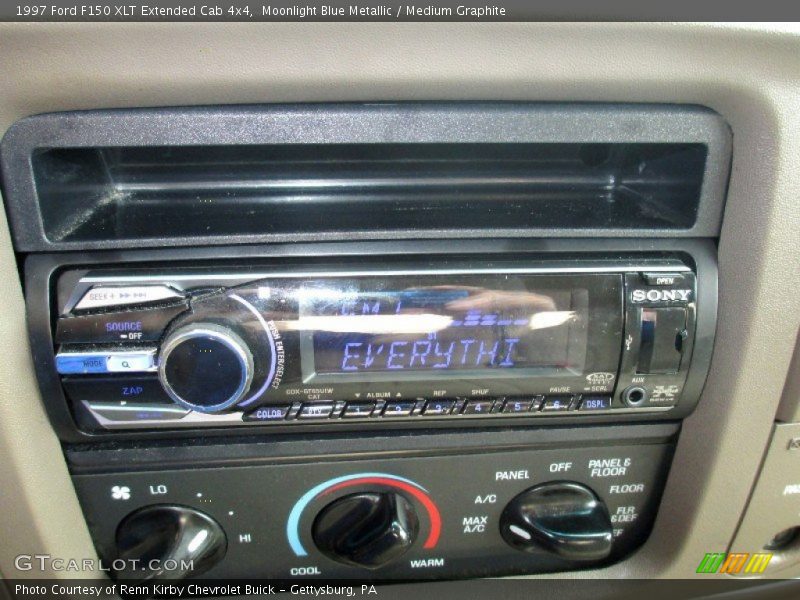 Moonlight Blue Metallic / Medium Graphite 1997 Ford F150 XLT Extended Cab 4x4