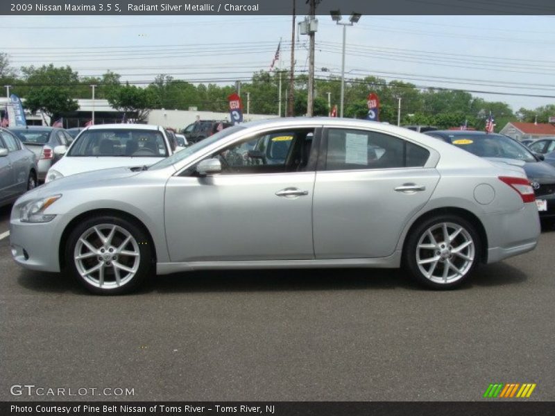 Radiant Silver Metallic / Charcoal 2009 Nissan Maxima 3.5 S