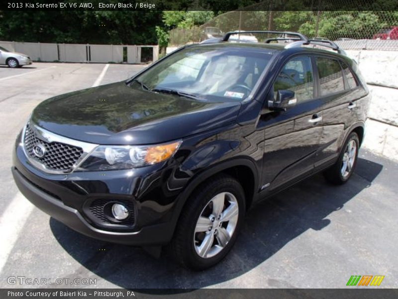Front 3/4 View of 2013 Sorento EX V6 AWD