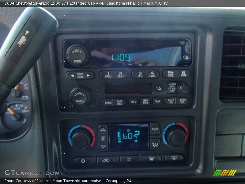 Sandstone Metallic / Medium Gray 2004 Chevrolet Silverado 1500 Z71 Extended Cab 4x4