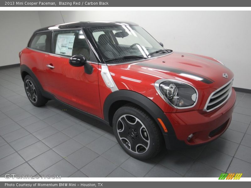 Front 3/4 View of 2013 Cooper Paceman
