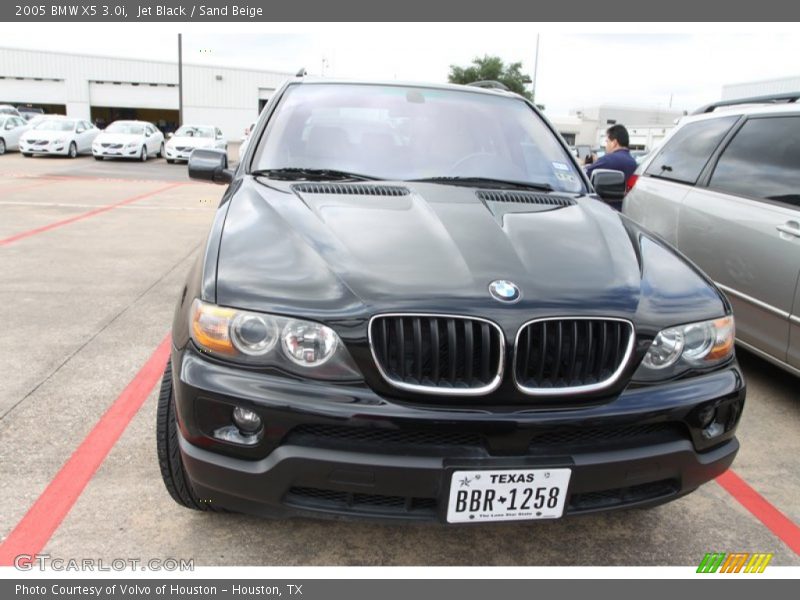 Jet Black / Sand Beige 2005 BMW X5 3.0i