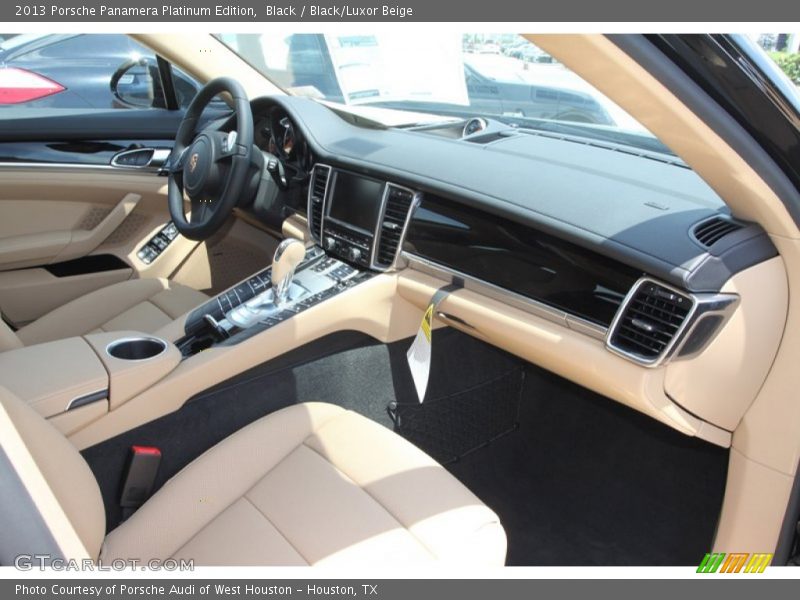 Dashboard of 2013 Panamera Platinum Edition