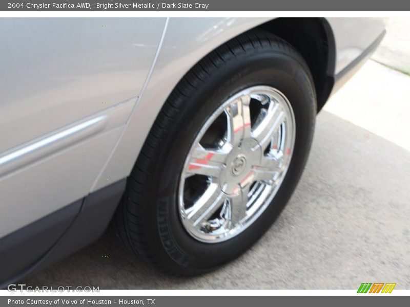 Bright Silver Metallic / Dark Slate Gray 2004 Chrysler Pacifica AWD