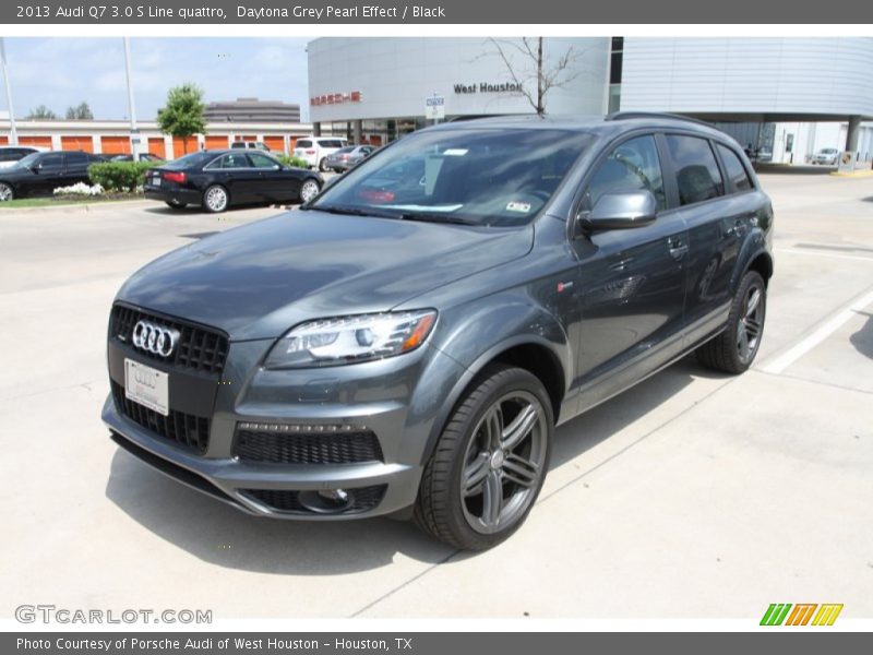 Daytona Grey Pearl Effect / Black 2013 Audi Q7 3.0 S Line quattro