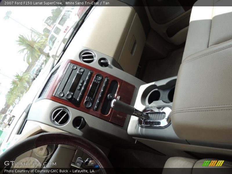 White Sand Tri-Coat / Tan 2007 Ford F150 Lariat SuperCrew