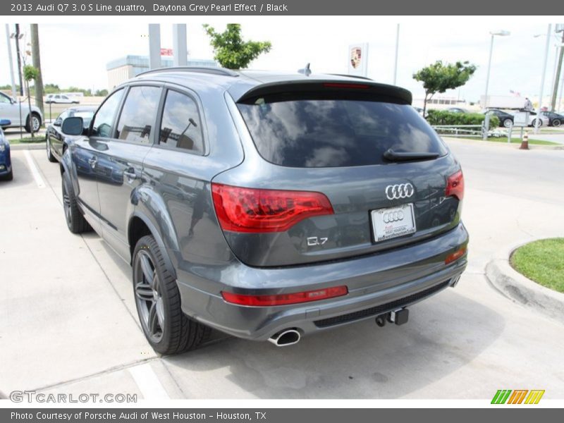 Daytona Grey Pearl Effect / Black 2013 Audi Q7 3.0 S Line quattro