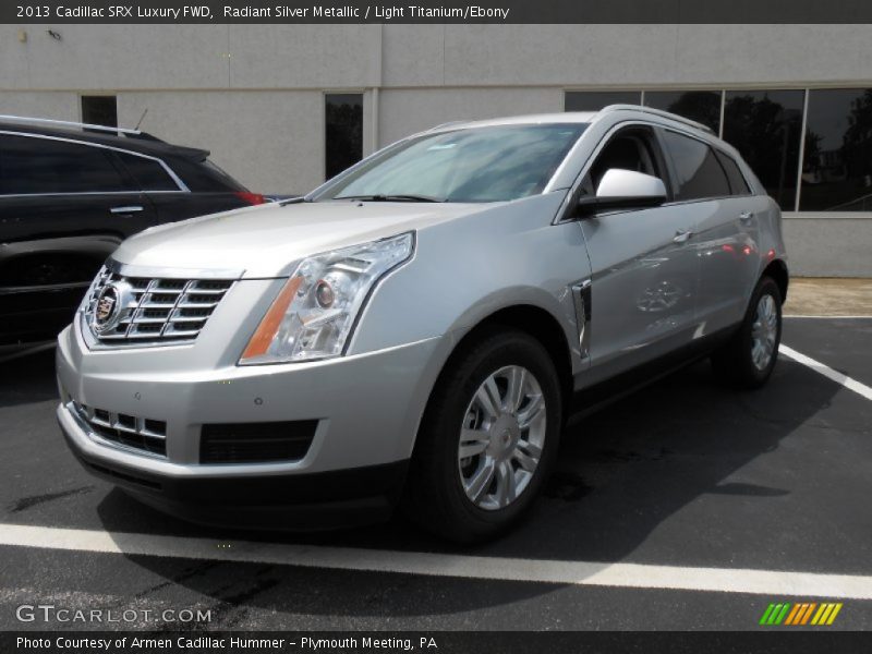 Radiant Silver Metallic / Light Titanium/Ebony 2013 Cadillac SRX Luxury FWD