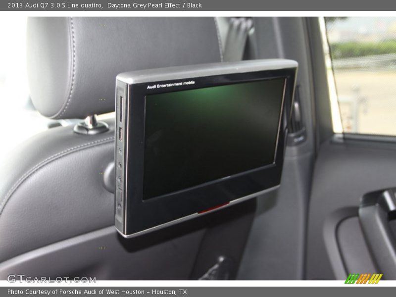 Entertainment System of 2013 Q7 3.0 S Line quattro