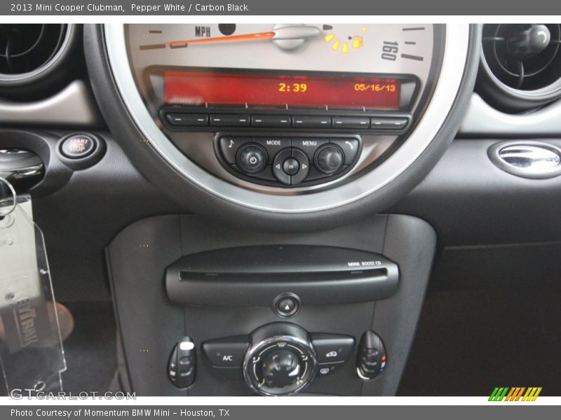 Pepper White / Carbon Black 2013 Mini Cooper Clubman