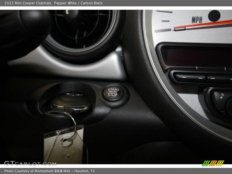 Pepper White / Carbon Black 2013 Mini Cooper Clubman