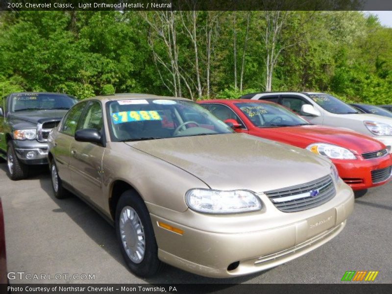 Light Driftwood Metallic / Neutral 2005 Chevrolet Classic