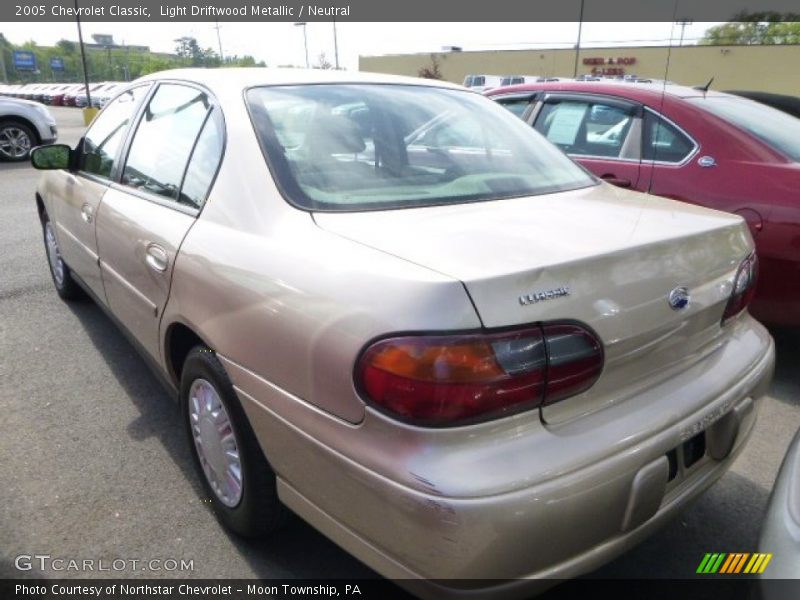 Light Driftwood Metallic / Neutral 2005 Chevrolet Classic