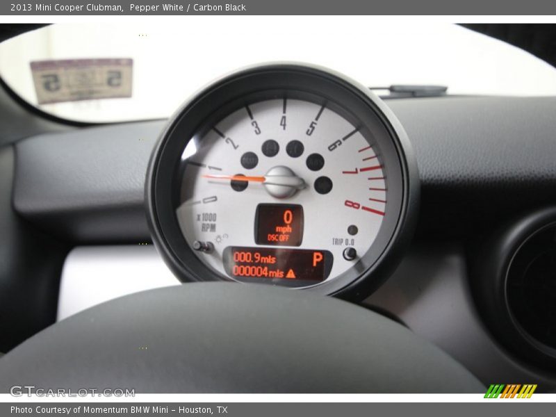 Pepper White / Carbon Black 2013 Mini Cooper Clubman