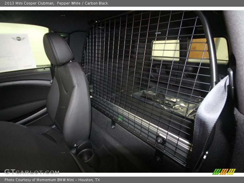 Pepper White / Carbon Black 2013 Mini Cooper Clubman