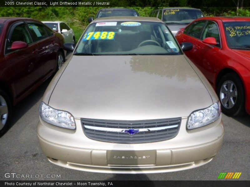 Light Driftwood Metallic / Neutral 2005 Chevrolet Classic