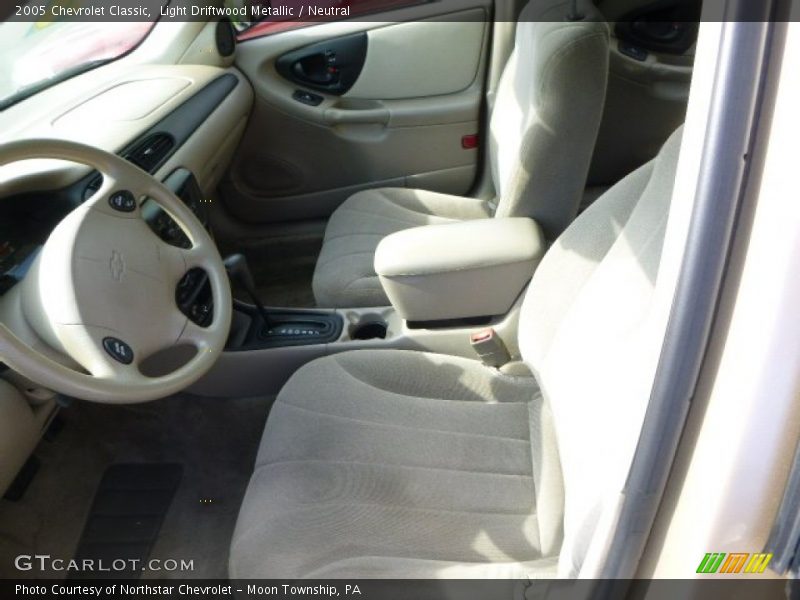 Light Driftwood Metallic / Neutral 2005 Chevrolet Classic