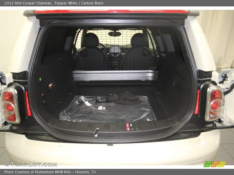 Pepper White / Carbon Black 2013 Mini Cooper Clubman