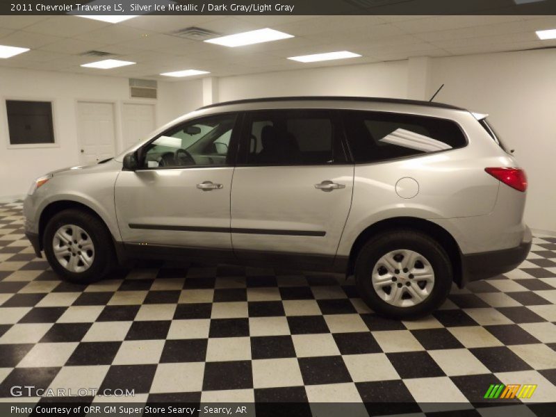 Silver Ice Metallic / Dark Gray/Light Gray 2011 Chevrolet Traverse LS