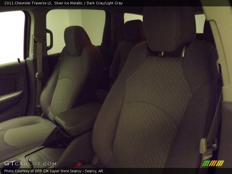 Silver Ice Metallic / Dark Gray/Light Gray 2011 Chevrolet Traverse LS