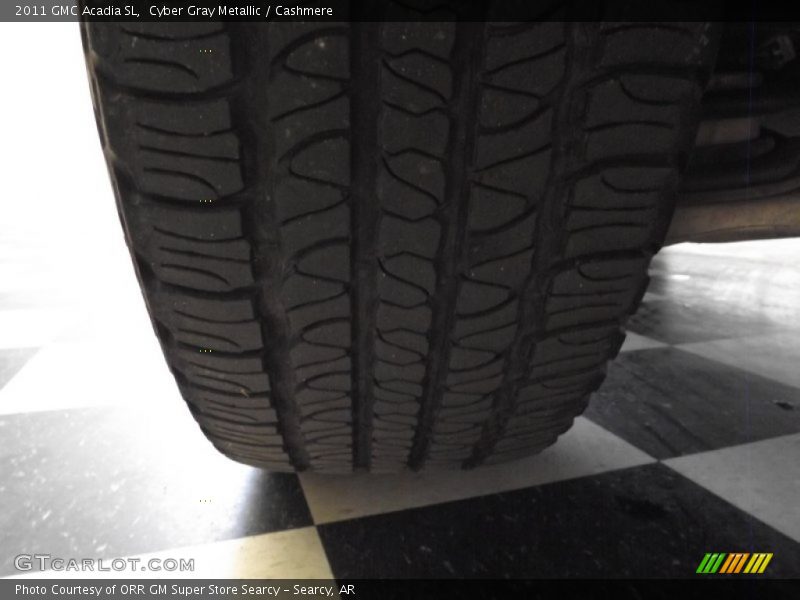 Cyber Gray Metallic / Cashmere 2011 GMC Acadia SL