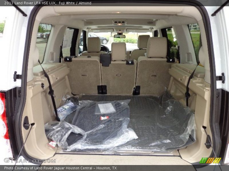  2013 LR4 HSE LUX Trunk