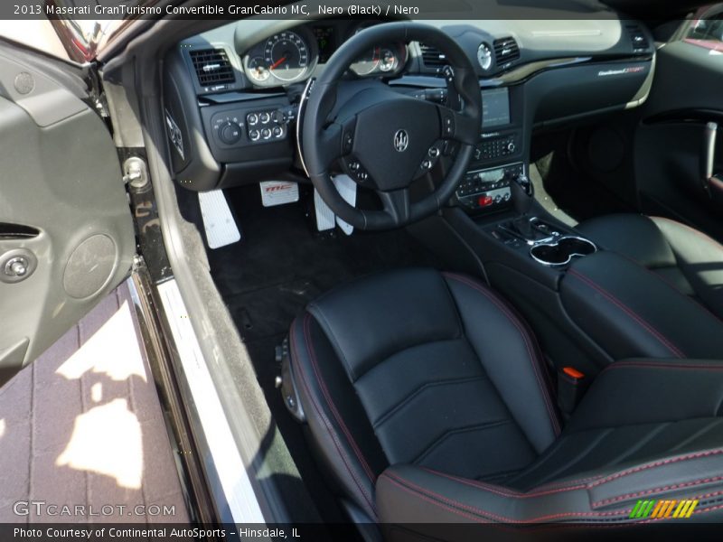  2013 GranTurismo Convertible GranCabrio MC Nero Interior