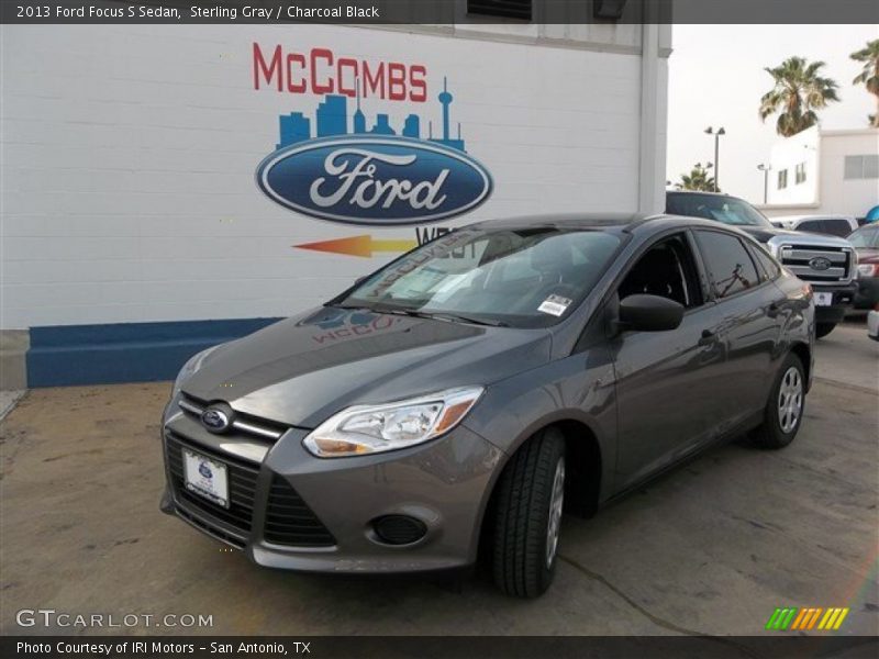 Sterling Gray / Charcoal Black 2013 Ford Focus S Sedan