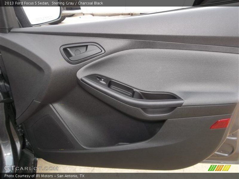 Sterling Gray / Charcoal Black 2013 Ford Focus S Sedan